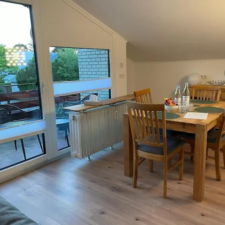 --Renoviert-- Ruhige 1-Zimmer Einliegerwohnung Mit Kueche Und Bad In Grossburgwedel Exterior foto