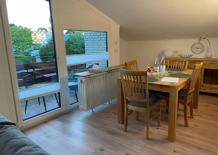 --Renoviert-- Ruhige 1-Zimmer Einliegerwohnung Mit Kueche Und Bad In Grossburgwedel