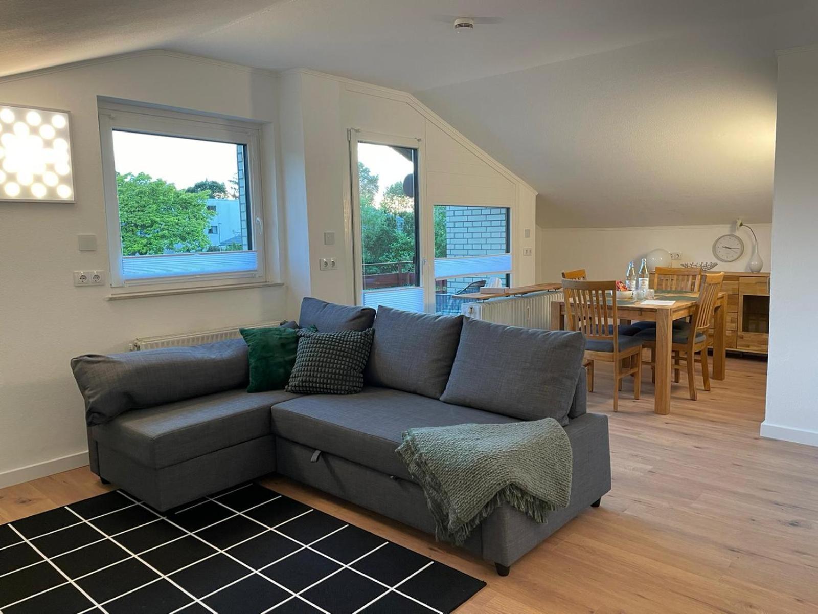 Apartment --renoviert-- Ruhige 1-zimmer Einliegerwohnung Mit Kueche Und Bad In Grossburgwedel Burgwedel (Lower-Saxony)